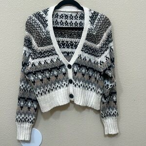 American Eagle Women’s Cardigan Size Medium